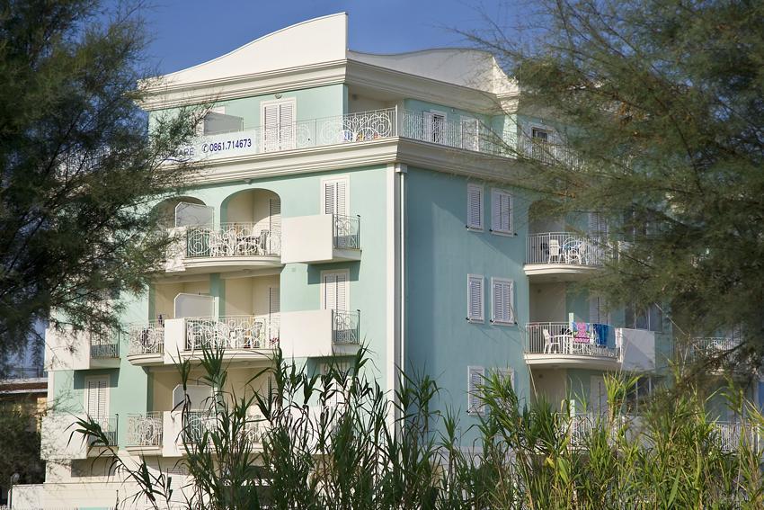 Residence Blumare Martinsicuro Zewnętrze zdjęcie